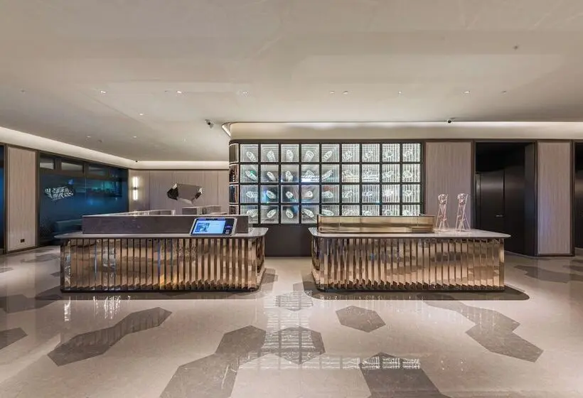 Crystal Orange Hotel Ningbo Tianyi Sq