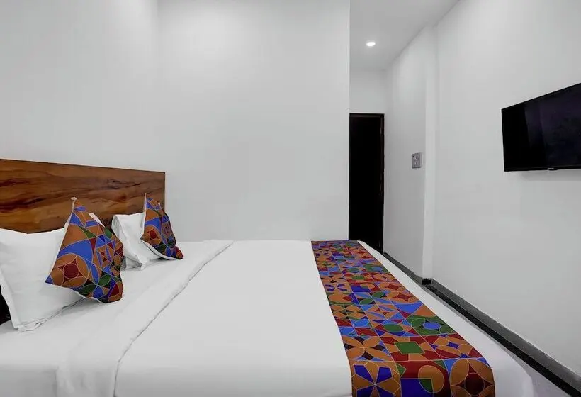 Fabhotel Platinum Pavillion Residency   1.5 Km From Nashik Road Railway Station