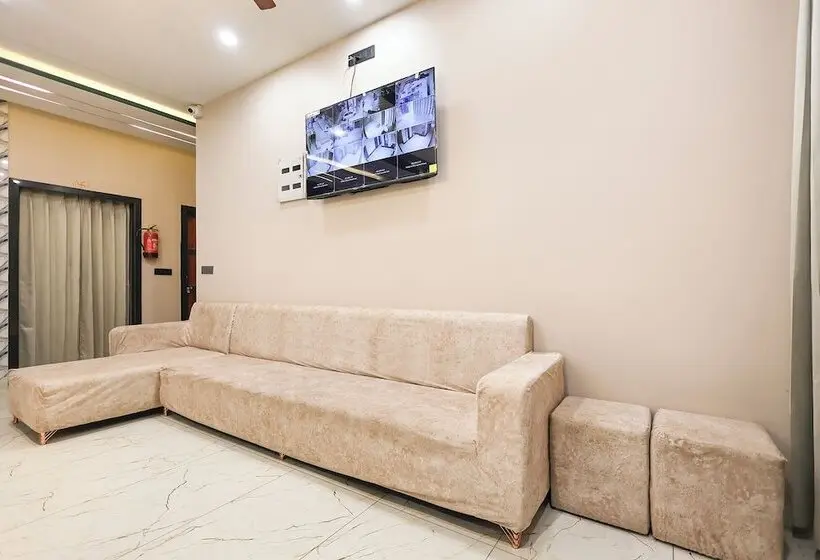 Fabhotel Prime Shyam Emprial