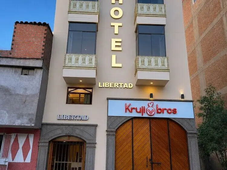 Hotelli Libertad Grand