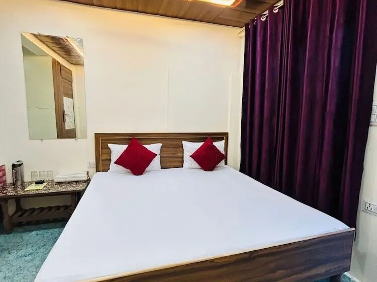 Hotelli Rudra Home Stay