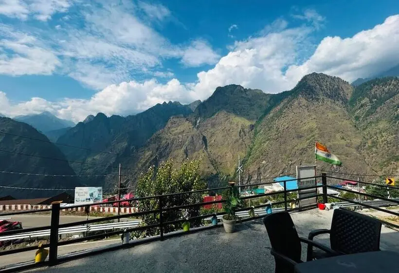 Hotelli Rudra Home Stay