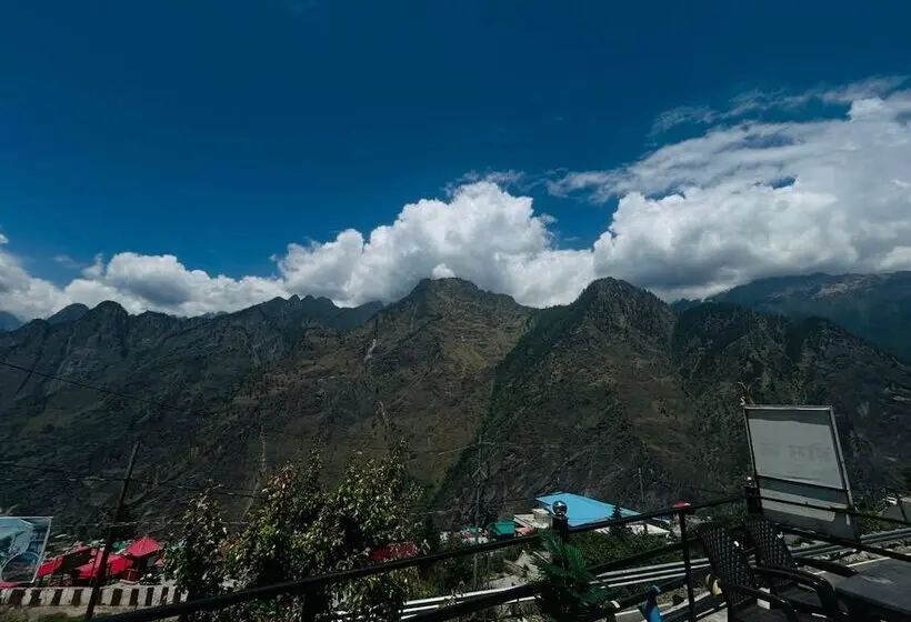 Hotelli Rudra Home Stay