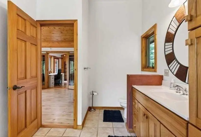 Lang Lodge 3 Bedroom Cabin