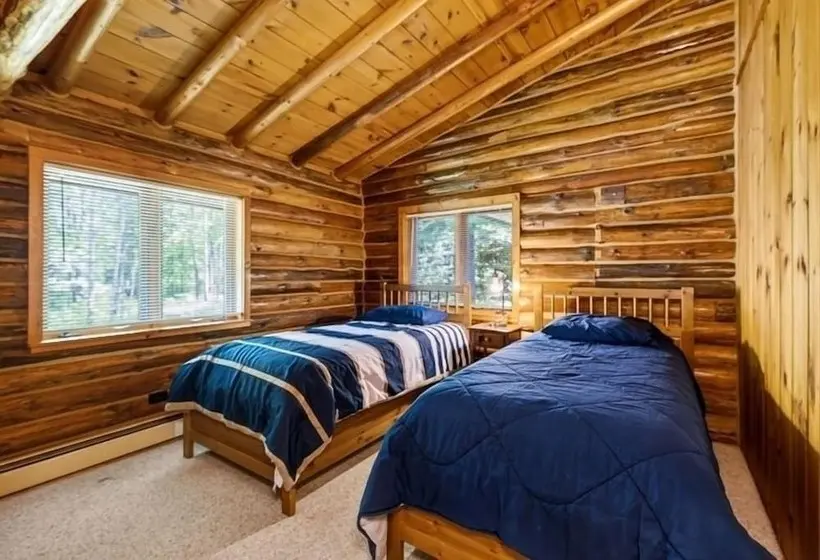 Lang Lodge 3 Bedroom Cabin