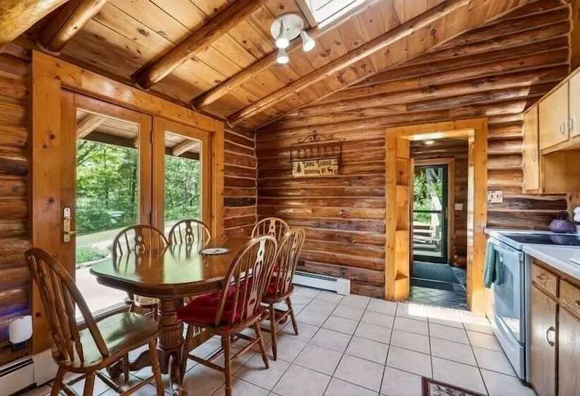 Lang Lodge 3 Bedroom Cabin