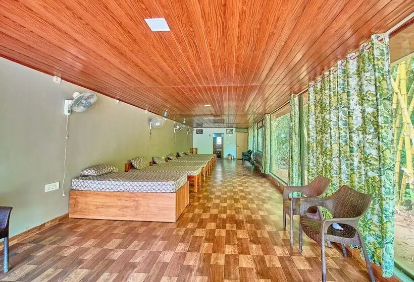 リゾートホテル Cave Ritz Coorg By Voyehomes