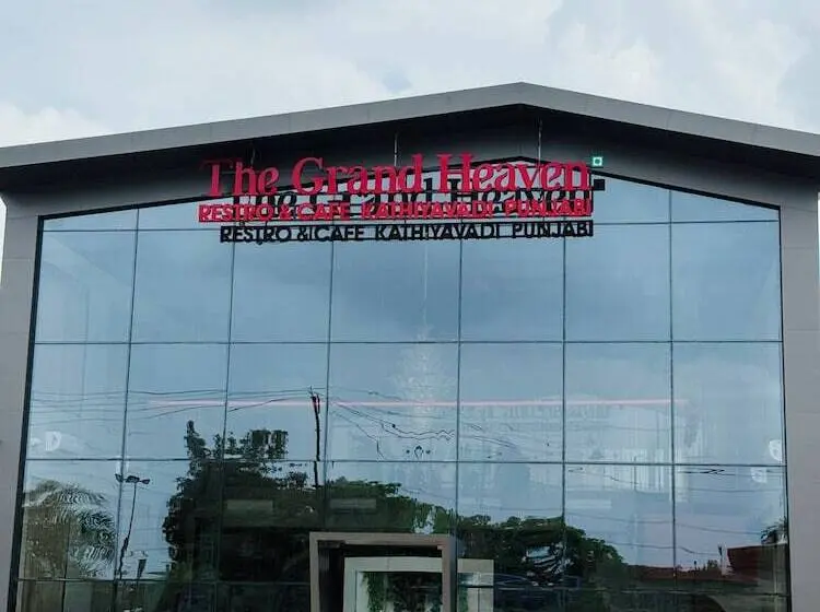 The Grand Heaven Hotel And Resort