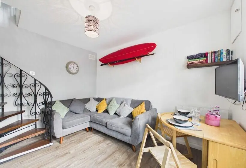 The Mews   1 Bed Holiday Home   Langland