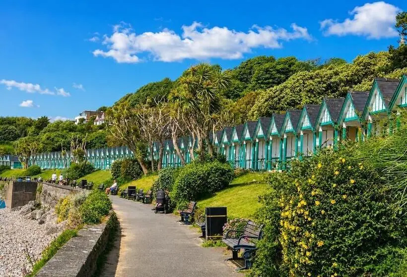 The Mews   1 Bed Holiday Home   Langland