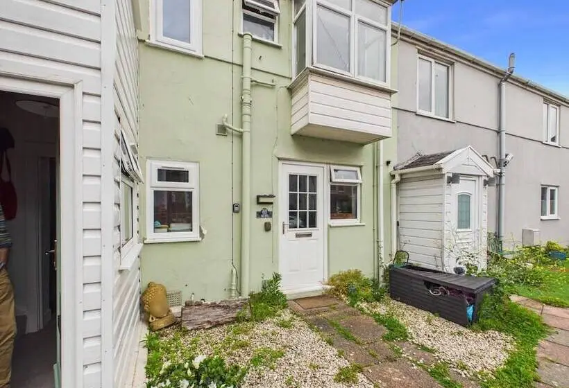 The Mews   1 Bed Holiday Home   Langland