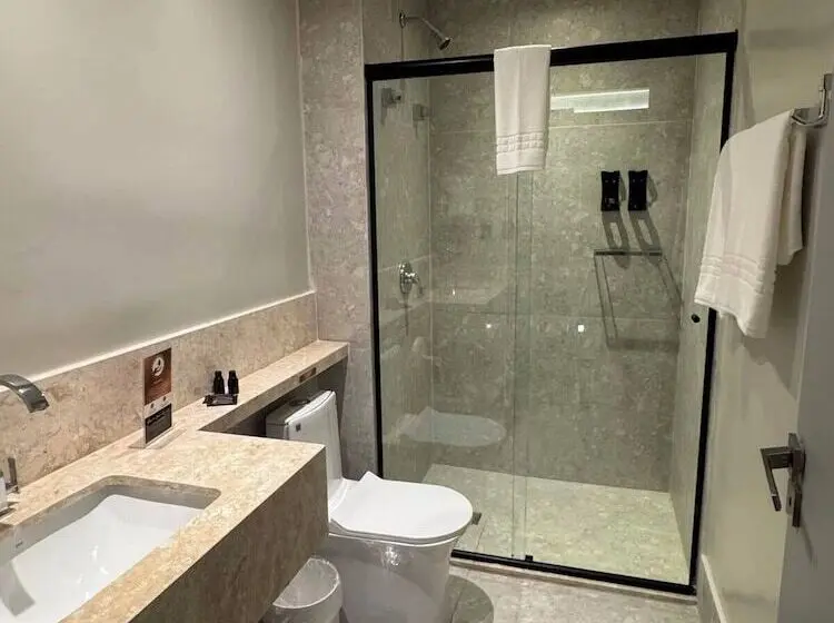 Class Hotel Americana