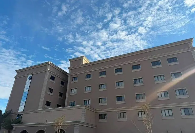 Class Hotel Americana