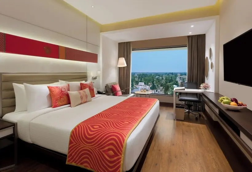 ホテル Fortune Select Lucknow