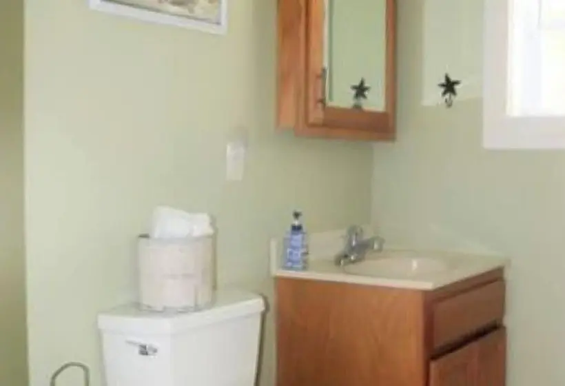 Ocean View Cottage Near Beach With Deck, Grill, & Full Kitchen