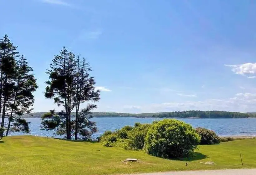 Ocean View Cottage Near Beach With Deck, Grill, & Full Kitchen