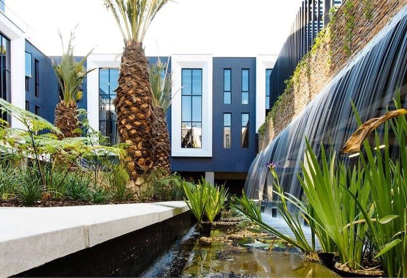 هتل The Weinberg Windhoek