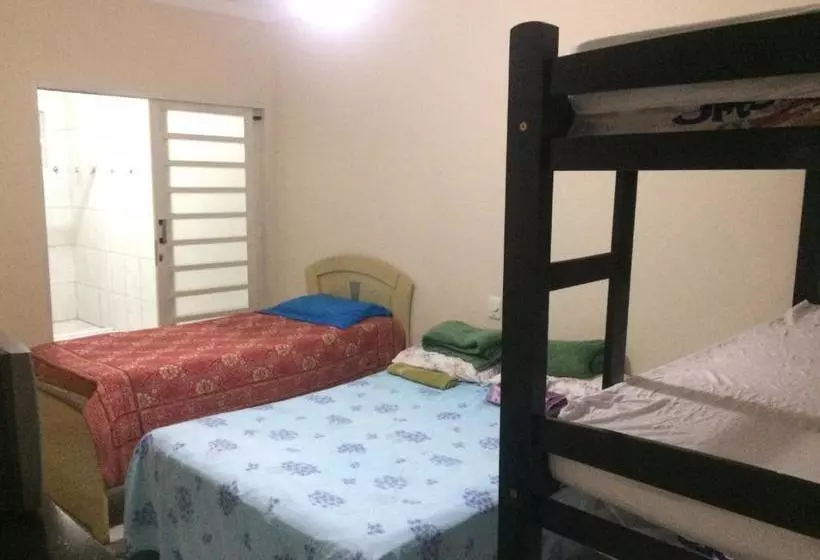 Majatalo Casa Familiar Em Campinas Com 2 Quartos, 1 Banheiro, 1 Vaga Para Carro