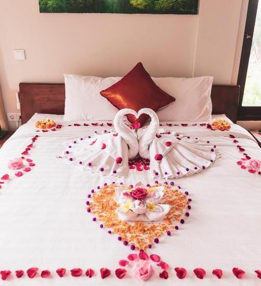 Пансион Umah Tikari Guesthouse