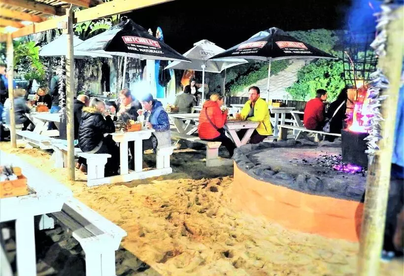 Retkeilymaja Pili Pili Beach Cabanas