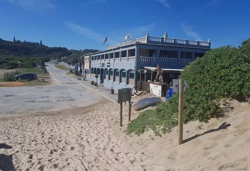 Retkeilymaja Pili Pili Beach Cabanas