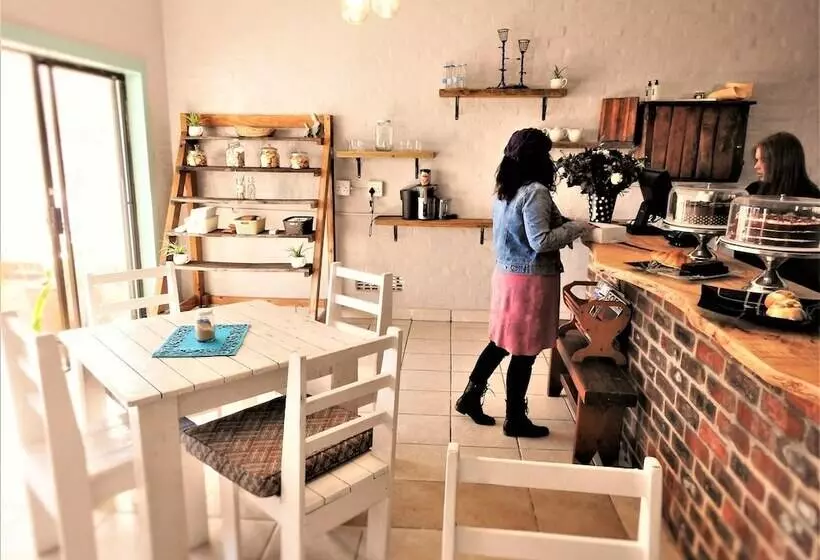 Retkeilymaja Pili Pili Beach Cabanas