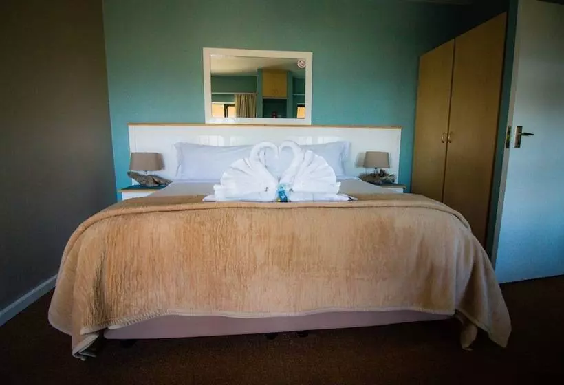Retkeilymaja Pili Pili Beach Cabanas