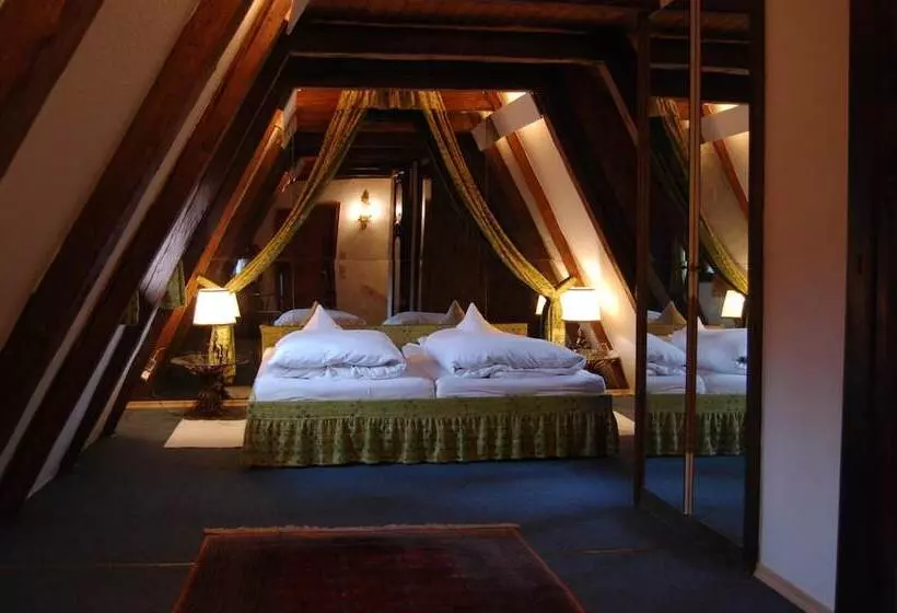 Bed and Breakfast Schloss Egg