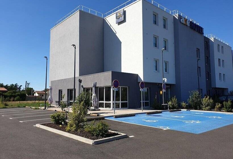 בית מלון כפרי Ace Hôtel Toulouse