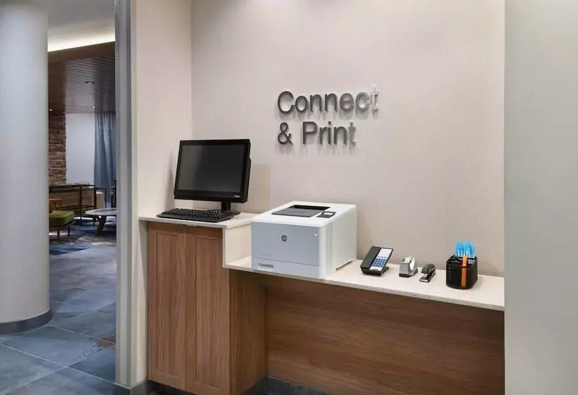 Hotelli Fairfield Inn & Suites By Marriott Lexington East/i 75