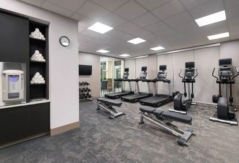 Hotelli Fairfield Inn & Suites By Marriott Lexington East/i 75