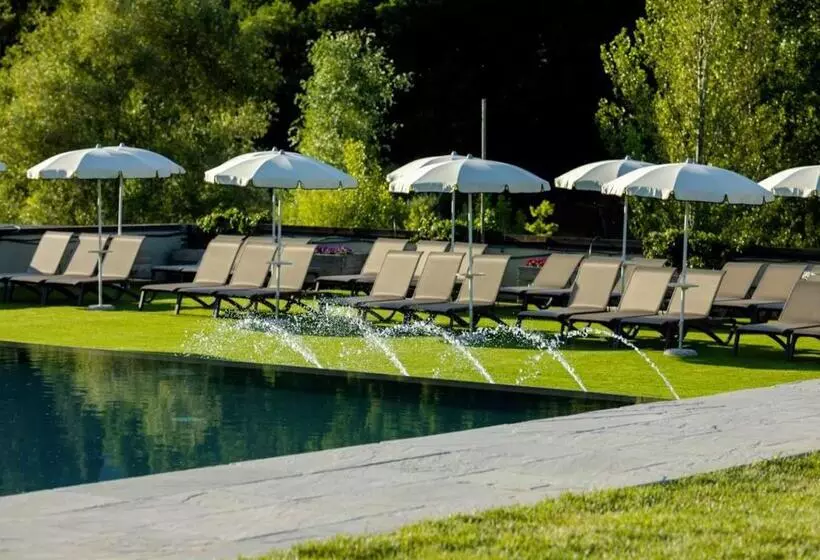 Hotelli Palagina La Cascina