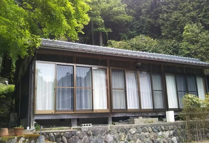 旅館 Minsyuku Kochihira