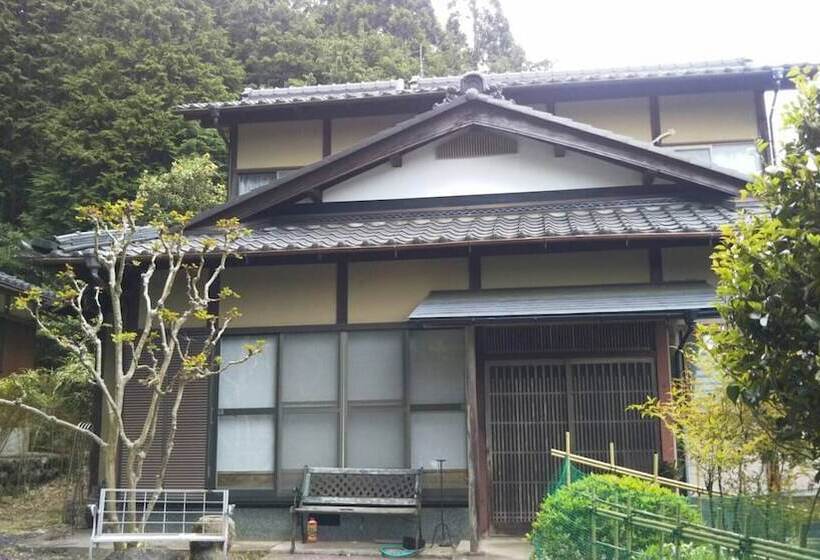 旅館 Minsyuku Kochihira