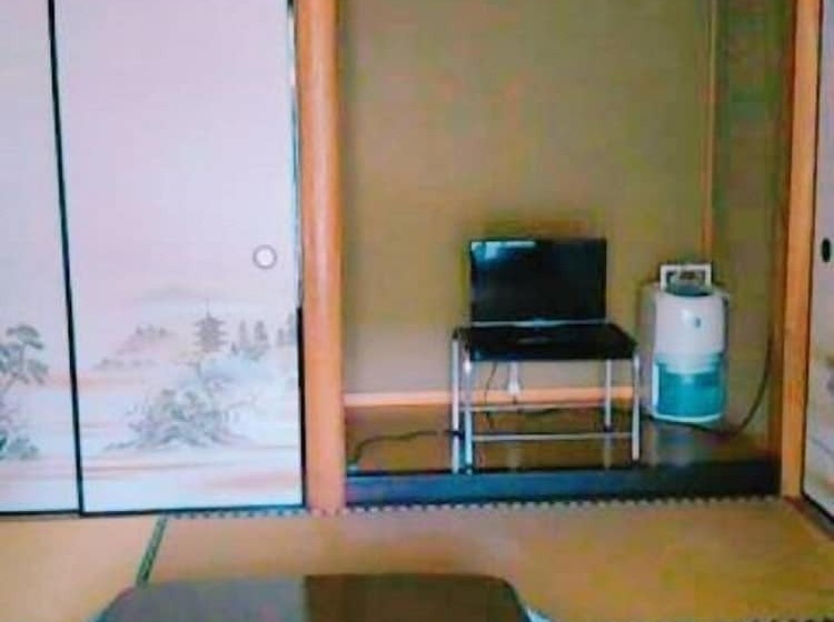 旅館 Minsyuku Kochihira