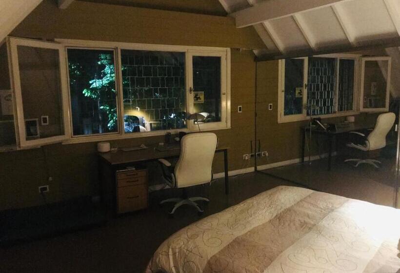 Bed and Breakfast Deaf Twins Bed/breakfast