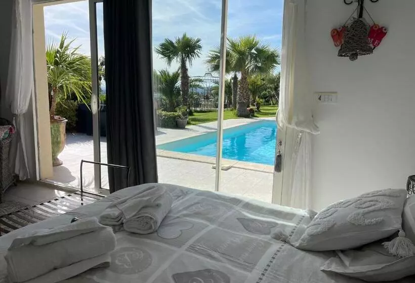 ベッドアンドブレックファースト La Thomalie