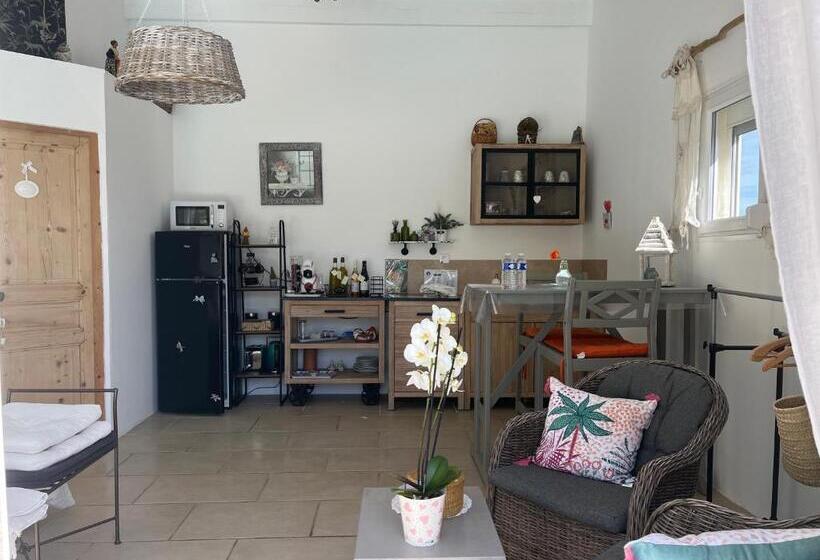 مبيت وإفطار La Thomalie