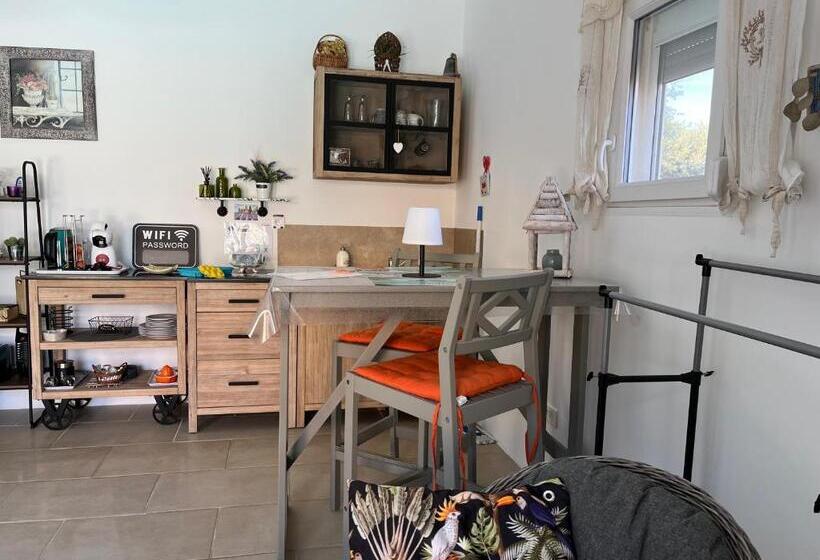 مبيت وإفطار La Thomalie