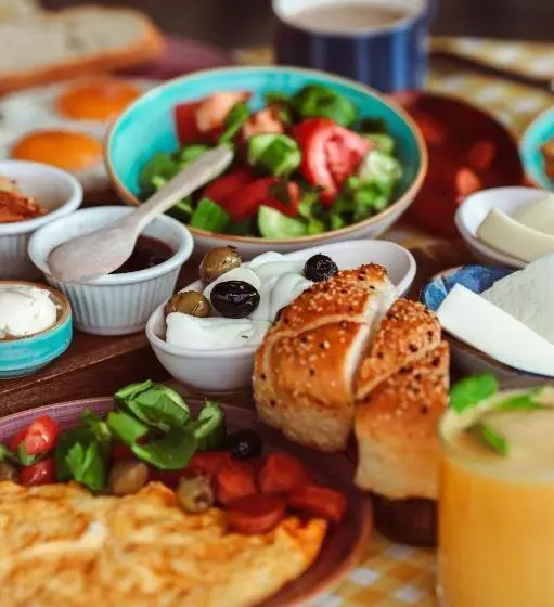 Aamiaismajoitus (B&B) Limon Inn Hotel, Taşucu