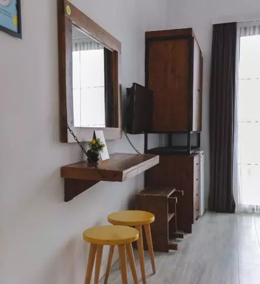 Aamiaismajoitus (B&B) Limon Inn Hotel, Taşucu