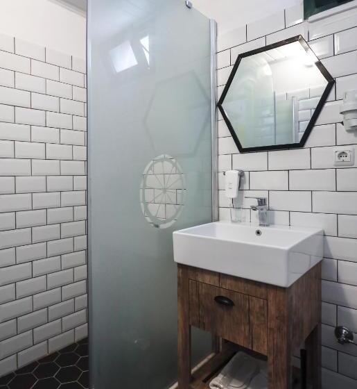 مبيت وإفطار Limon Inn Hotel, Taşucu