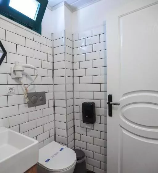 Aamiaismajoitus (B&B) Limon Inn Hotel, Taşucu