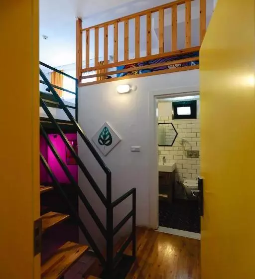 Aamiaismajoitus (B&B) Limon Inn Hotel, Taşucu