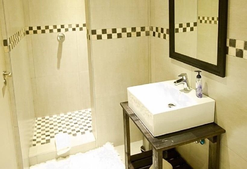 پانسیون Cavallo Guesthouse