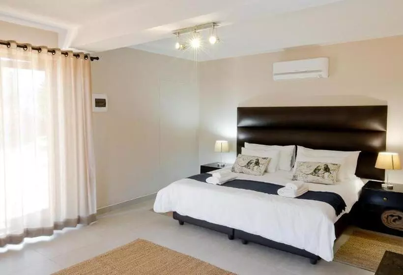 پانسیون Cavallo Guesthouse