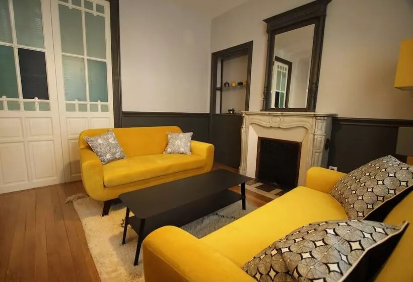 پانسیون Le Clos Des Etoiles