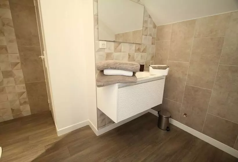 پانسیون Le Clos Des Etoiles