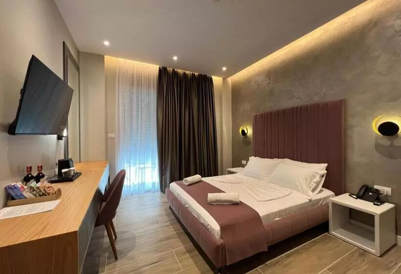 Domus Hotel & Apartments