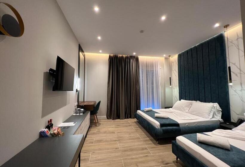 Domus Hotel & Apartments